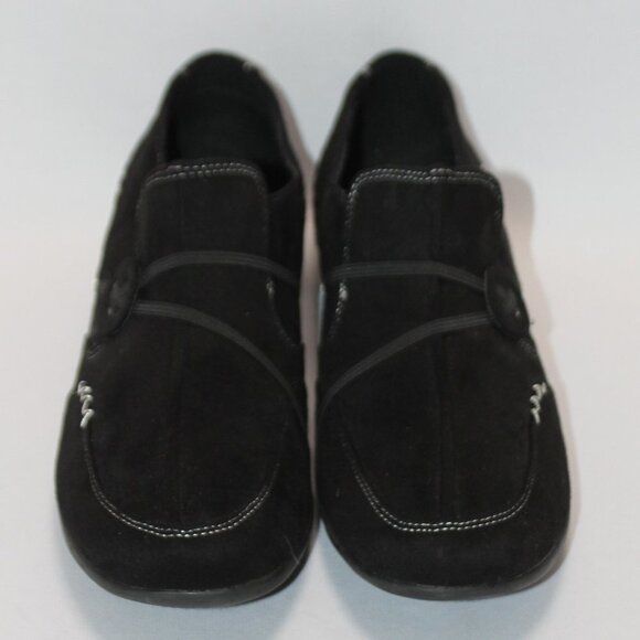 Classique Faux Suede Slip-On Shoes - Picture 2 of 15